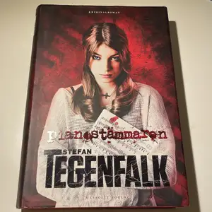 En bok av Stefan Tegenfalk som är i bra skick!❤️