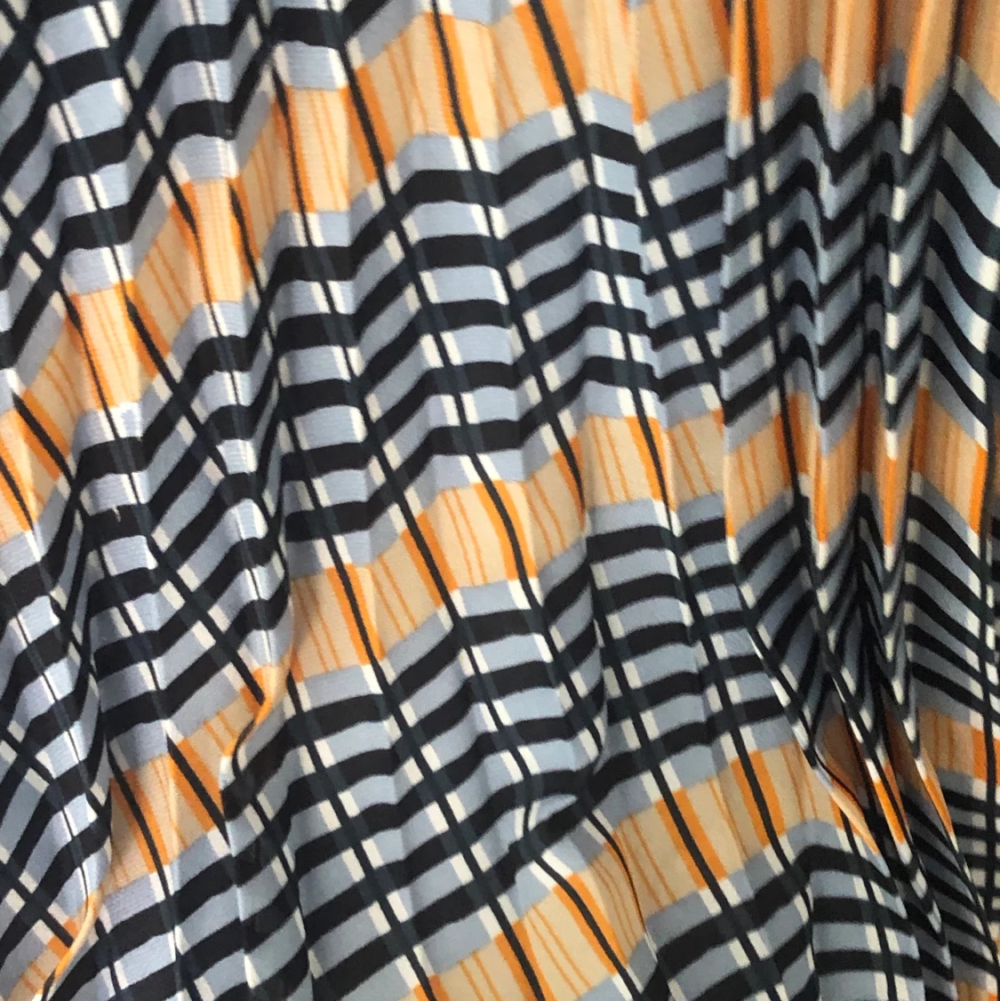 Plisserad Samsoe Samsoe-kjol strl M - 90