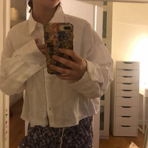 Linneskjorta - Ifrån Zara!! Storlek: S, säljer för 100kr💓
