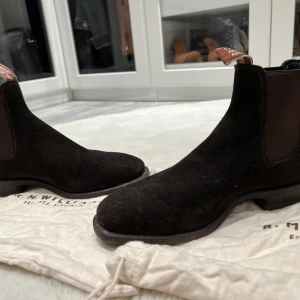 Märke skor   - Bra skick. Köpte för 4500kr. 