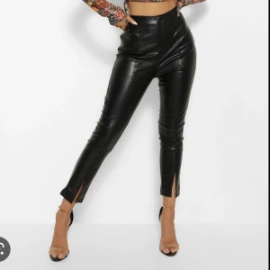 Skinn tights - Från bohoo, oanvända, storlek finns på sista bilden