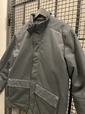 Porsche Design X Puma Jacka - Hej säljer min Limited Racing jacka i Storlek M 10/10 Cond Porsche design x Puna Nypris på hemsidan cirka 3500kr Tar också byten 