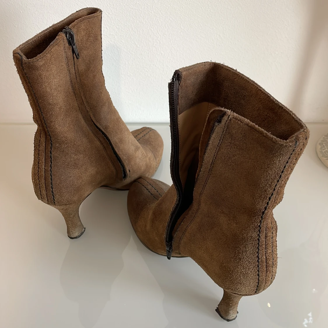 Mocka klackar från Marni stl. 36 - 90