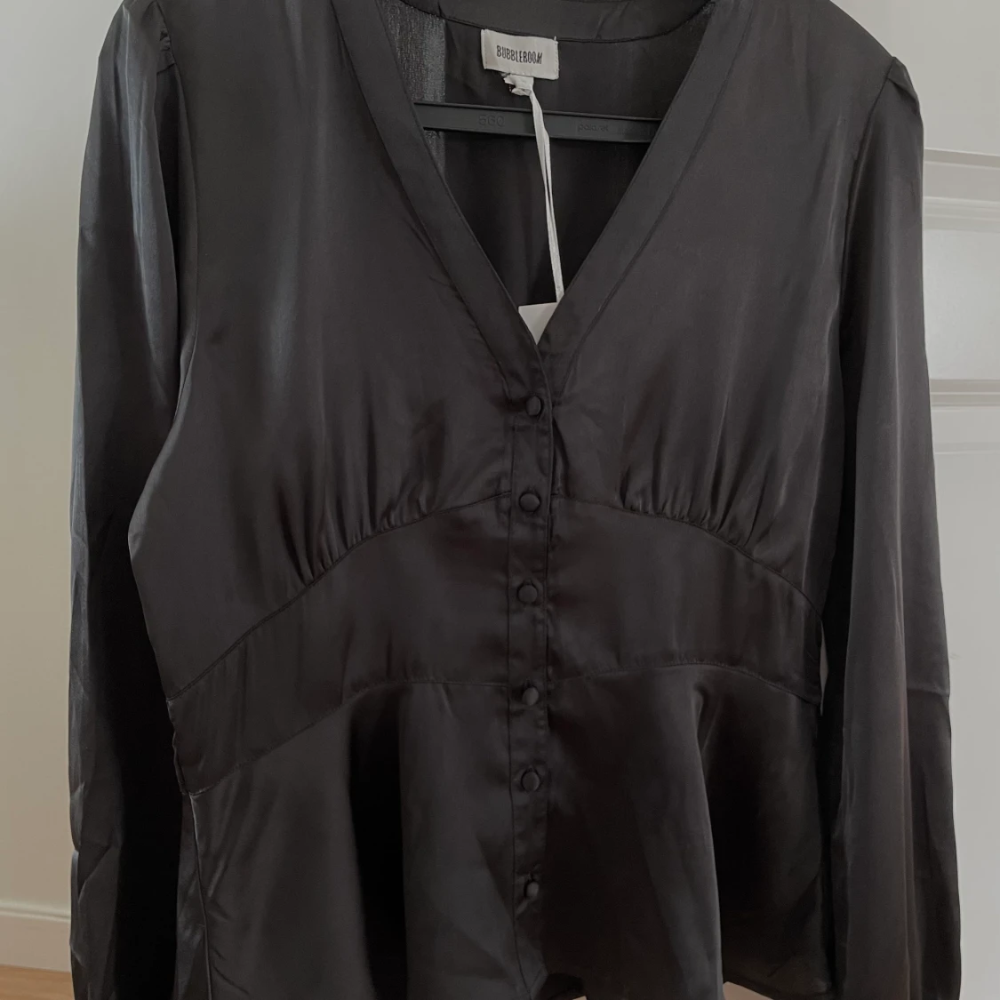 Blus från Bubbleroom, storlek 38 - 90