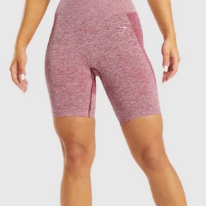 Gymshark shorts - Säljer dessa tränings shorts , jätte fina och knappt andvända köptes för 450 säljer för 200  + frakt. Storlek M  