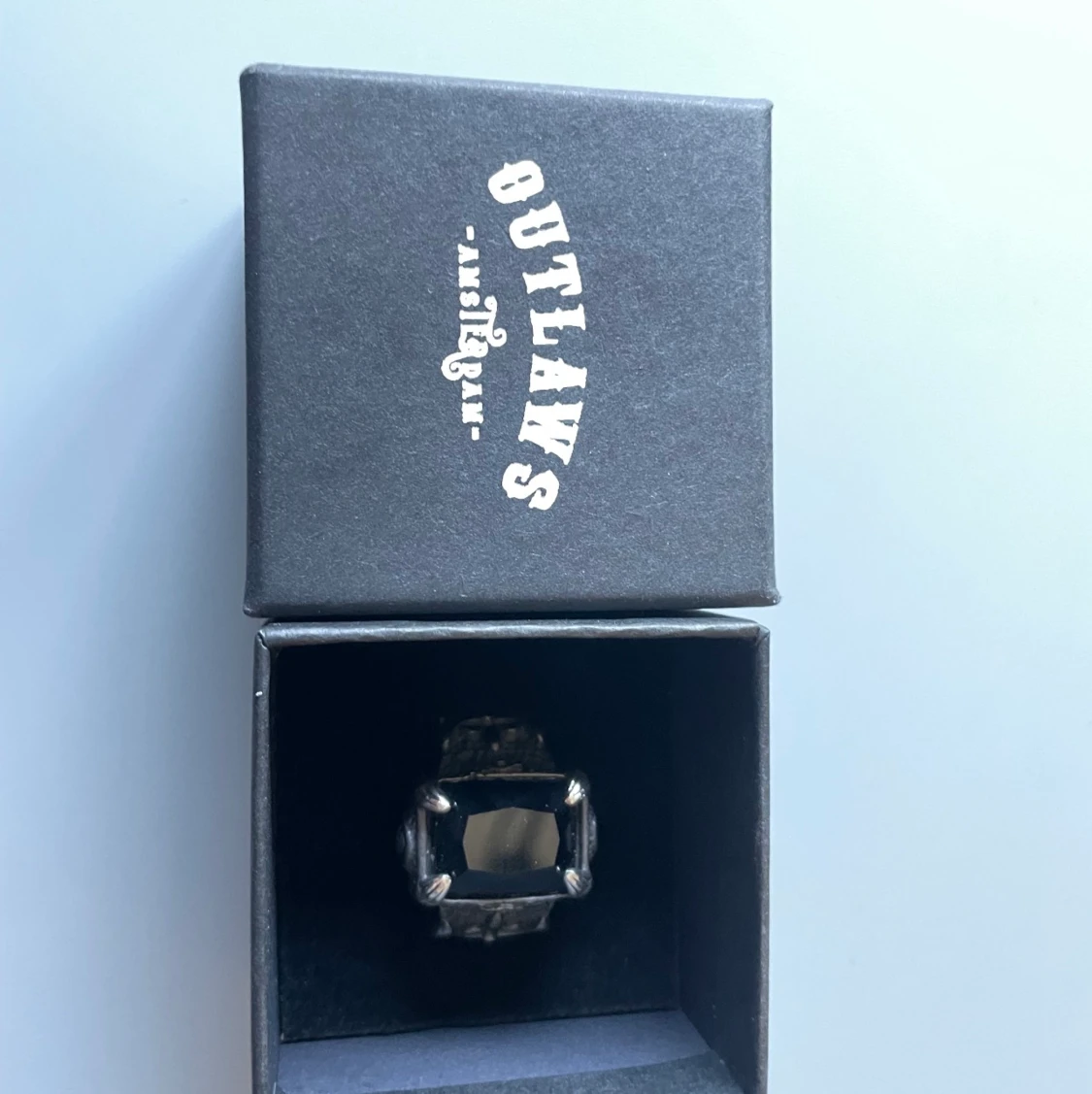 outlet amsterdam ring  - 91