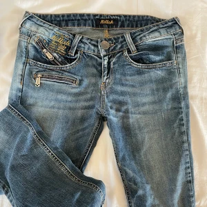 Lowwaist Jeans - I stl 36 skitcoola jeans, lowwaist