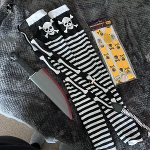 Halloween grejer - Halloween grejer 55kr för allt