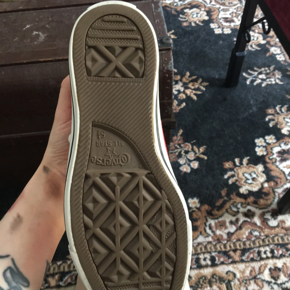 Röda converse storlek 39 - 90