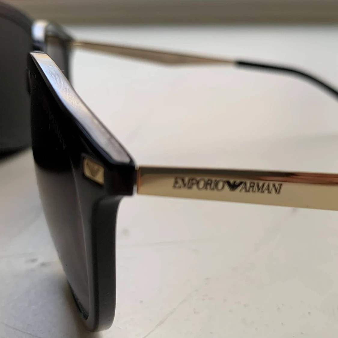 Armani solglasögon  - 90