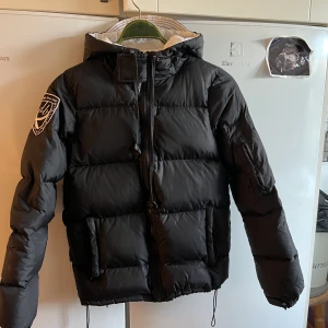 D brand jacka  - Bra skick! Xs