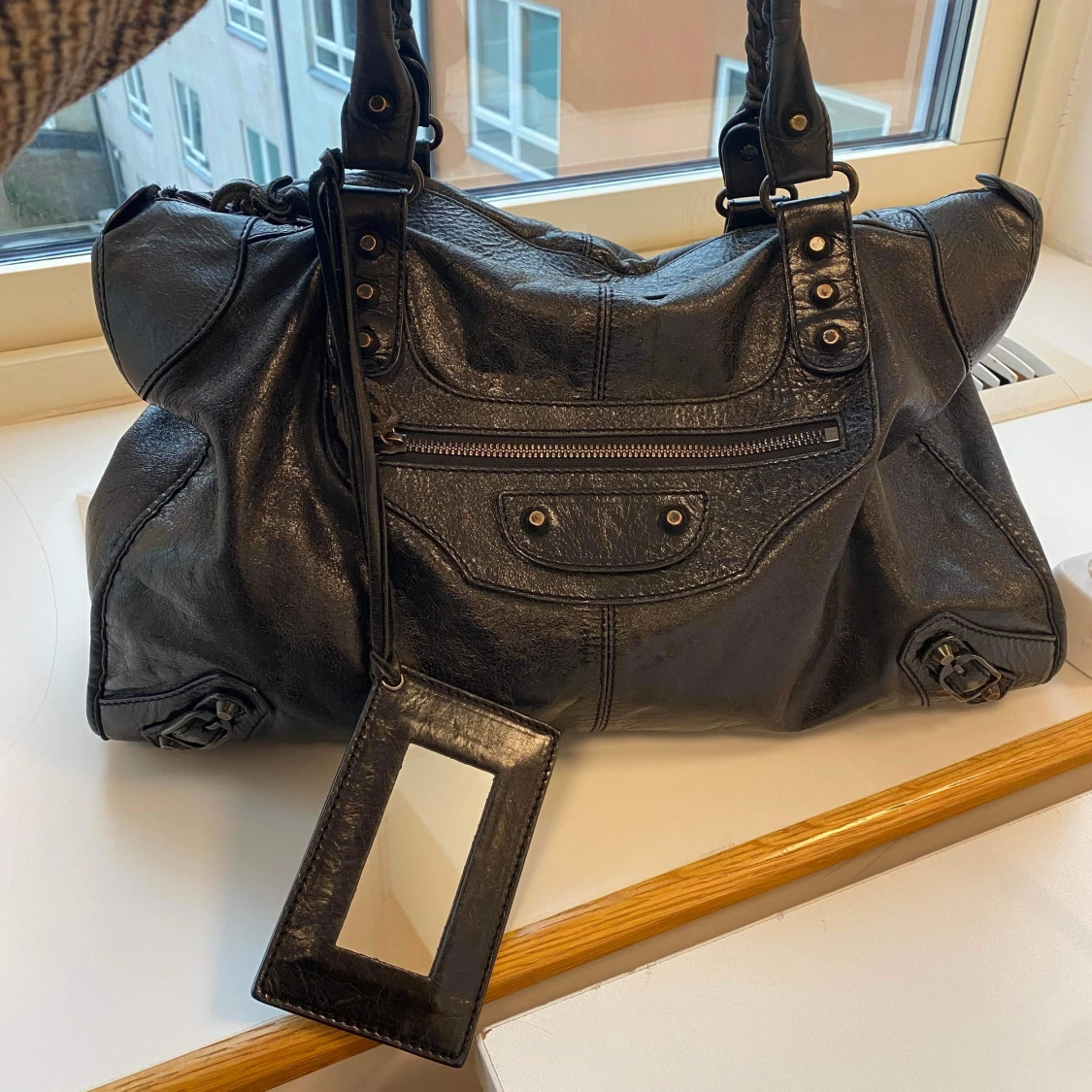 Balenciaga väska - 90