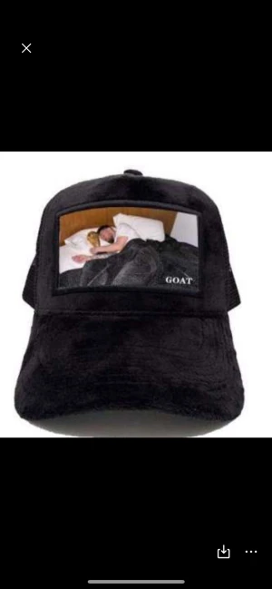 Football caps - Kommer snart. Hör gärna av er vid frågor!