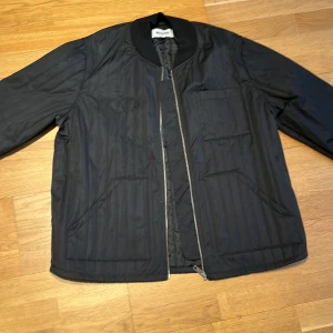 Weekday Jacka - Oanvänd Weekday jacka