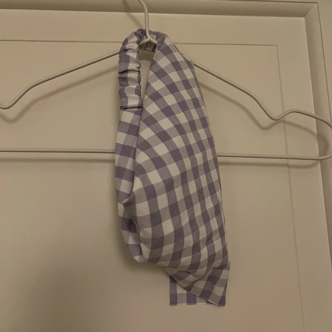 Rutig hårscarf🤍 - 91