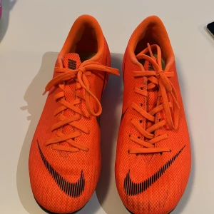 Fotbollsskor  - Bra skick