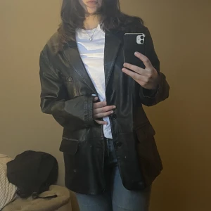 Roco-Baroco Jacka! - Säljer min Roco-Baroco jacka i storlek Medium! Den är i bra skick och endast använd ett fåtal gånger, hör av dig vid intresse!