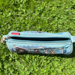 Pennskrin  - Ett pennskrin köpt i London✨Stor och rymlig! 