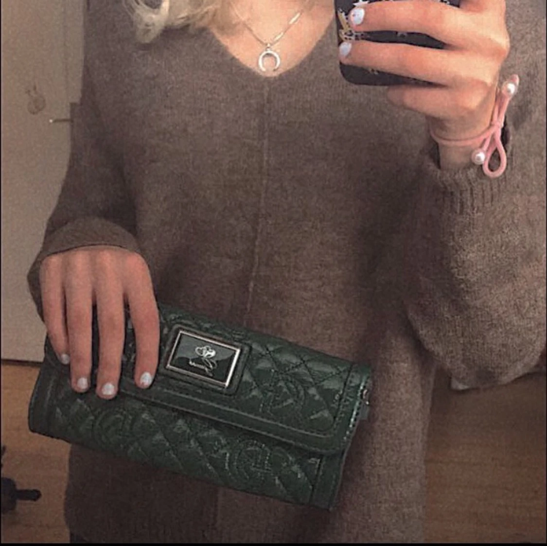 Grön väska guess - 91