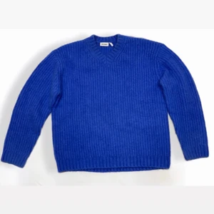 WEEKDAY - Cohen sweater  - Oversized stickadtröja från Weekday. Bra skick !