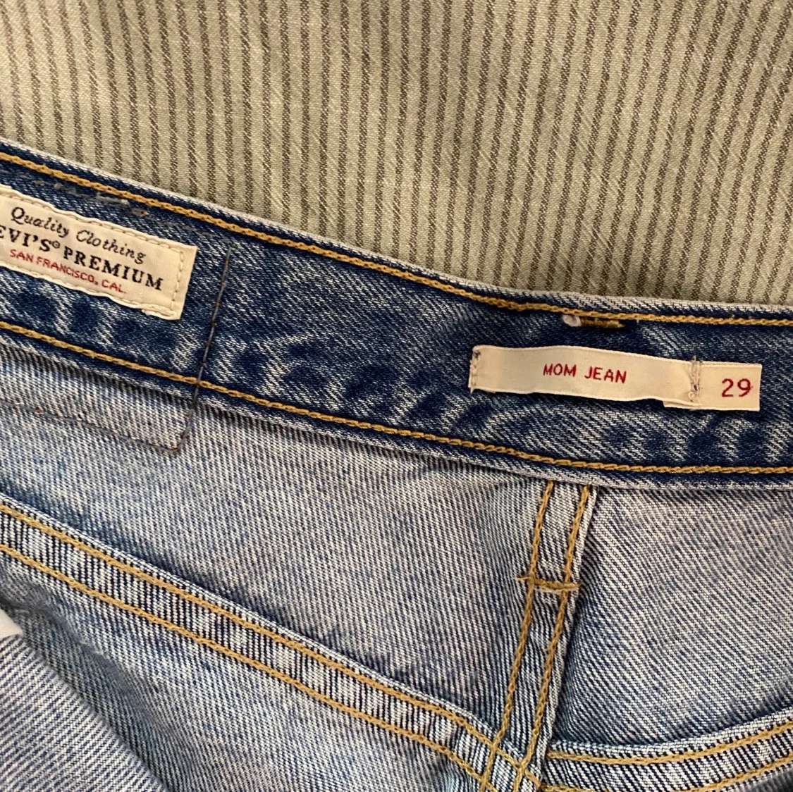 Mom Jean Levi's - 91