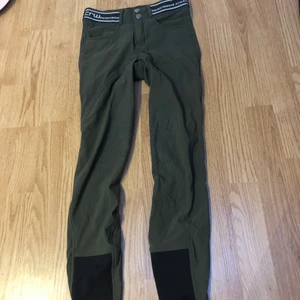 CRW rid tights  - Det är precis som nya ingen skroma någon stans! Jag säljer då det är för små 