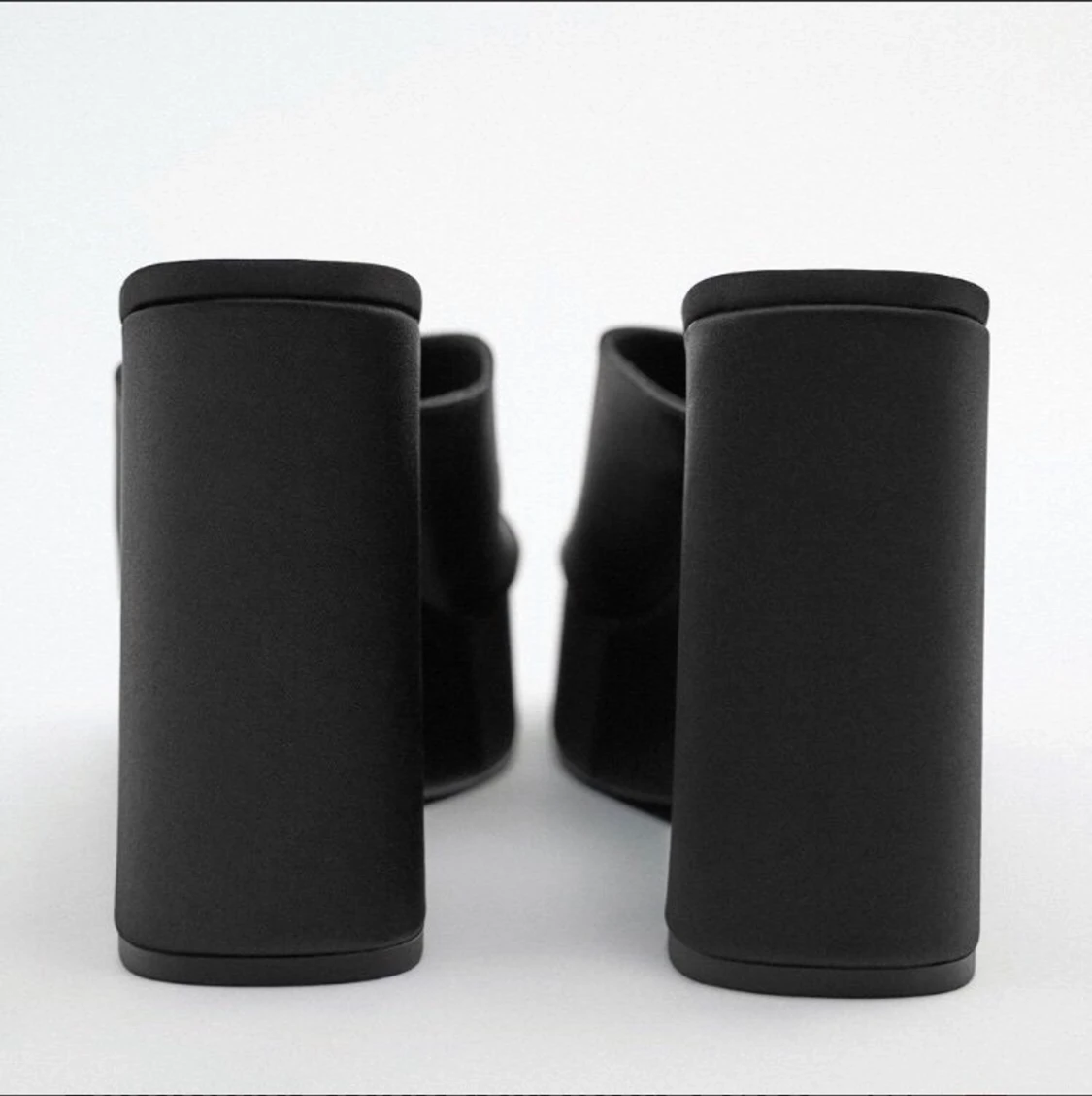 Sandaler med kilklack - 91