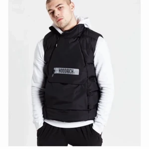 Hoodrich vest - Hoodrich vest,very good condition clean,come private for more pictures 