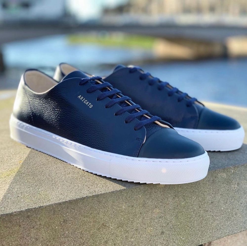 Sjukt balla Arigato cap toe sneakers i storlek 39-47! Nypris 1750! Äkta beställningsvara! . Skor.