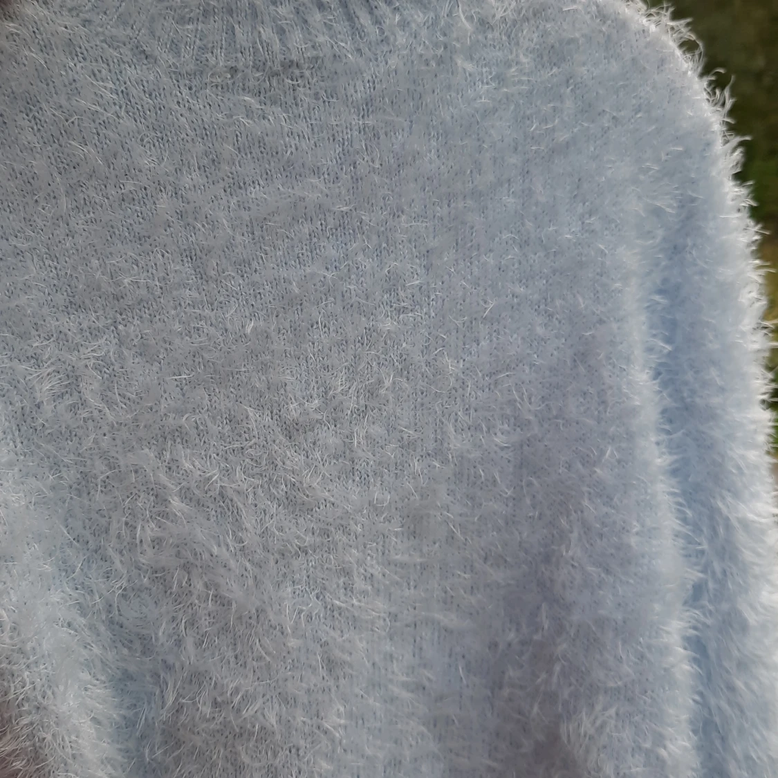 Ljusblå fuzzy top från H&M - 91