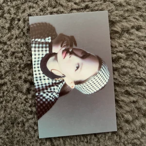 Nayeon solo photocard - Ett officiellt photcard från Nayeon’s (TWICE) solo album ”IM NAYEON”. Meddela mig för pris. Kan tradea. Jag står inte för postens strul eller frakt