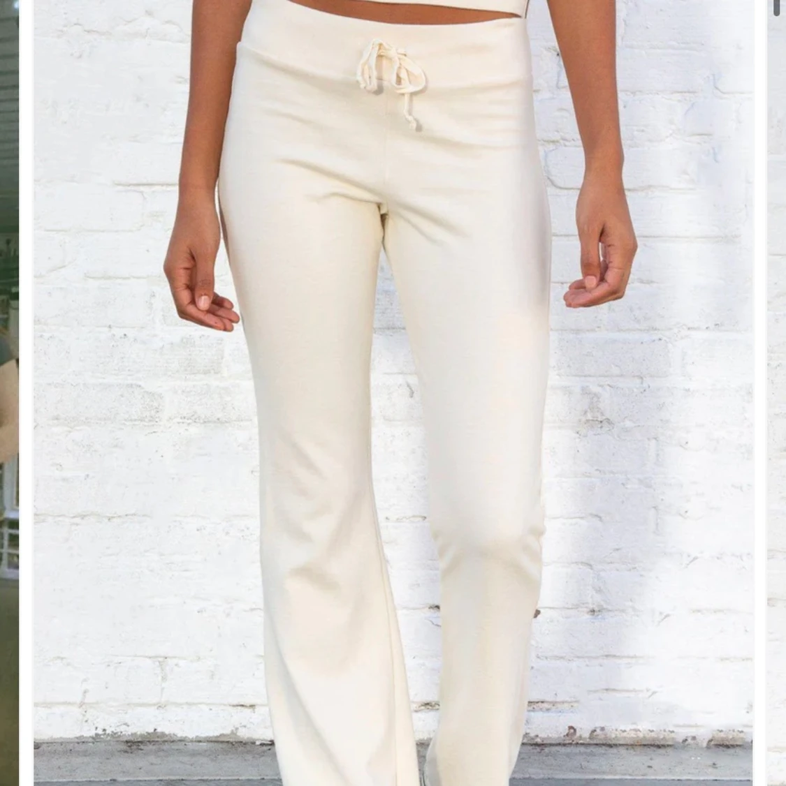 Yoga pants brandy Melville 