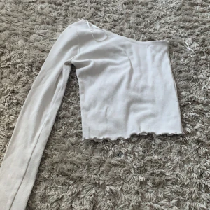 XSS - Bra skick har aldrig änvänt den för den var för liten🥰 köpte för 129