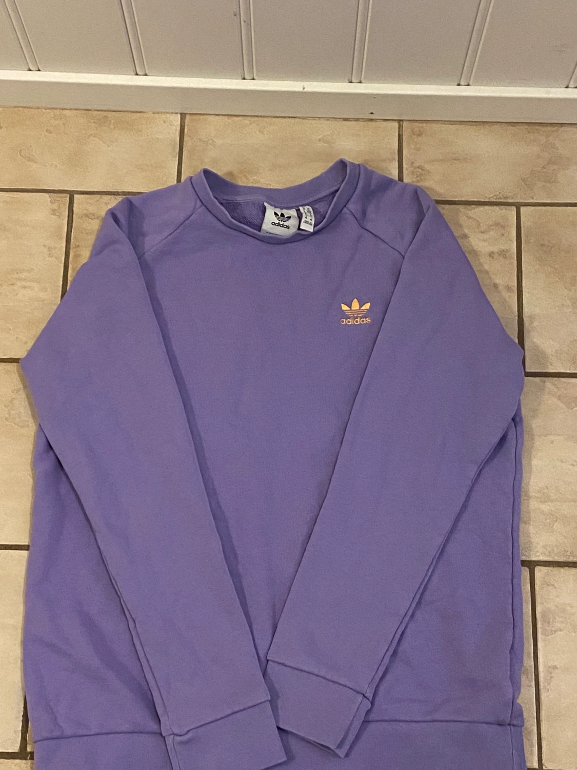 Adidas sweatshirt