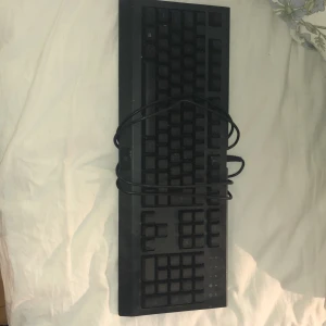 Gaming tangentbord  - Från razor, kan mötas upp eller skickas 