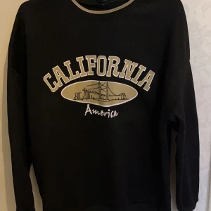 Tröja - Helt oanvänd