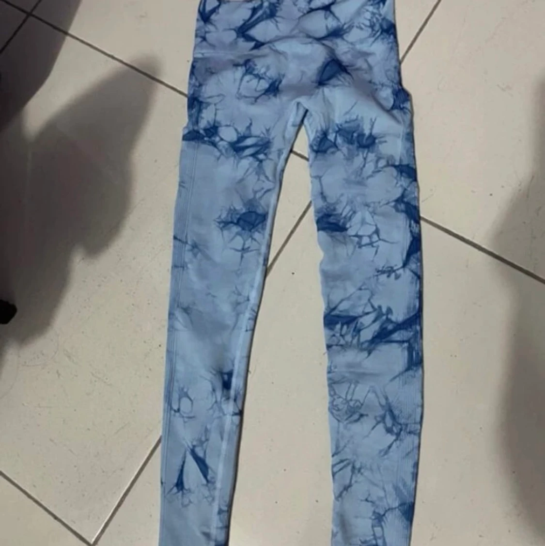 Ljus blåa träningstights - 91