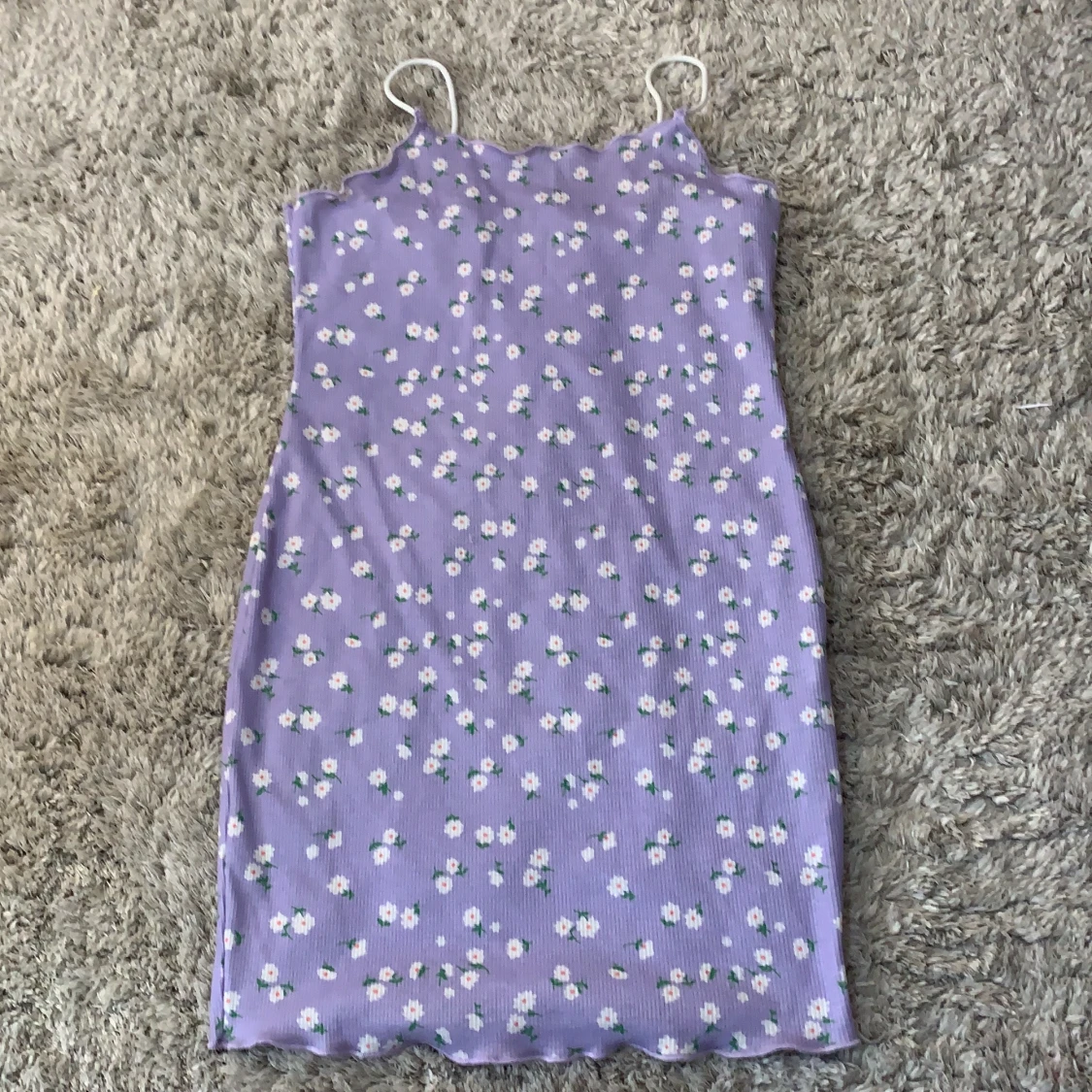 SHEIN klänning lilla blommig 