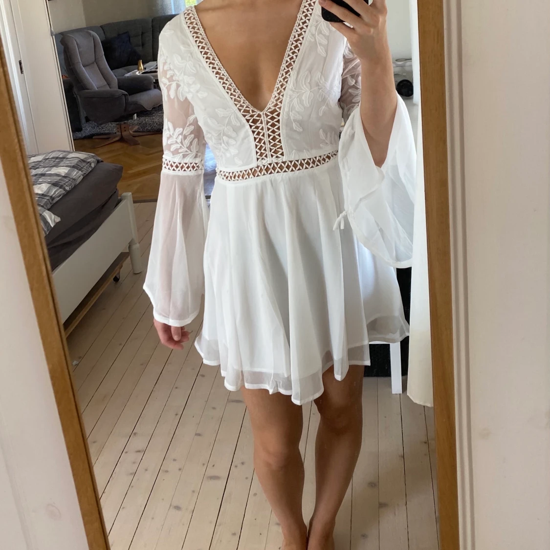Vit klänning storlek 36