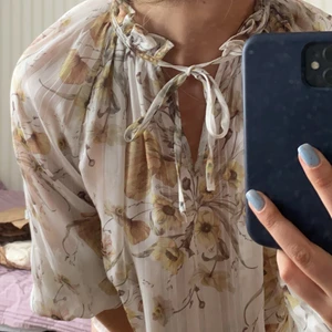 Blus - Så fin blus 90kr