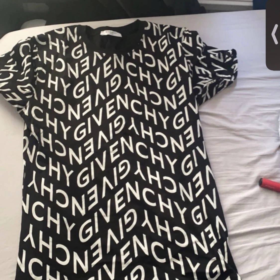 Givenchy t shirt