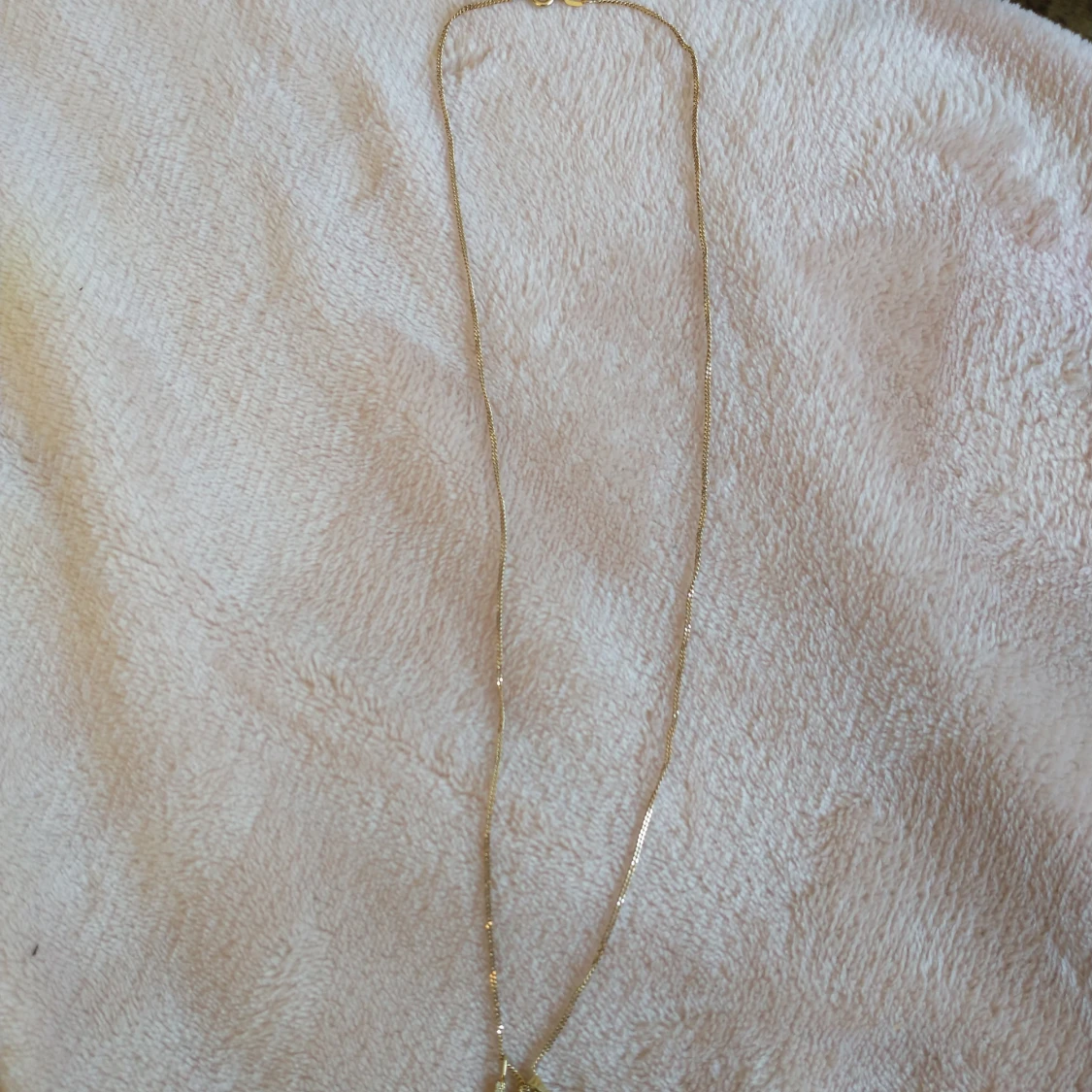 Äkta guld halsband med hängen - 90