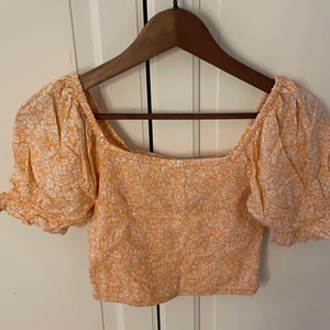 Peach topp - Orange Peach topp