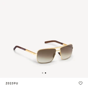 Louis Vuitton solglassögon - Nya, kvitto finns säljs för 4000kr 1200kr rabatt. 