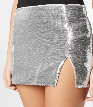 En jättefin glittrig mini-skirt. Köpt på weekday, aldrig använd. Säljs pga för liten. 🌟🪩