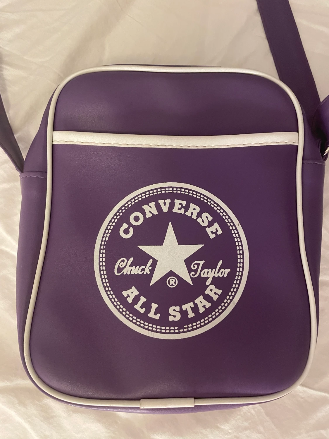Lila converse väska - 90