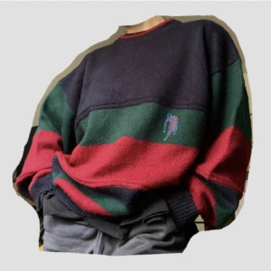 stickad tröja - jätteskön och stor stickad tröja! älskar den