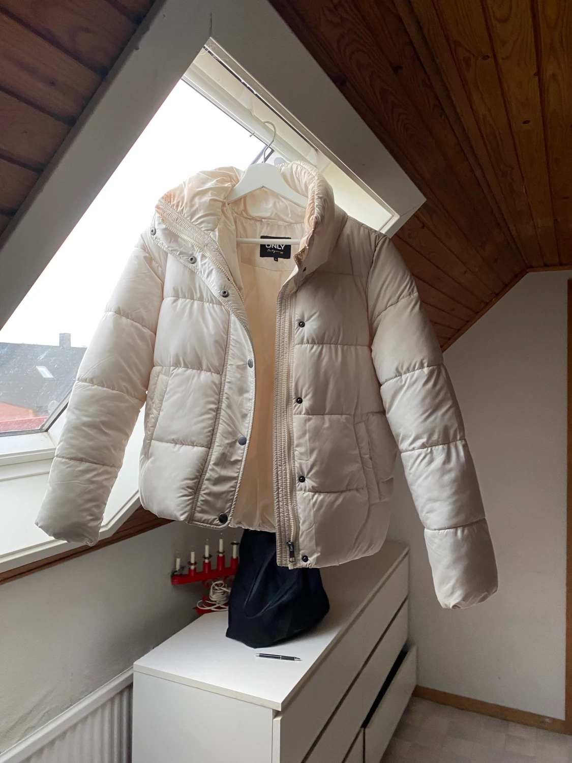 ONLY Vit Vinterjacka  - 90