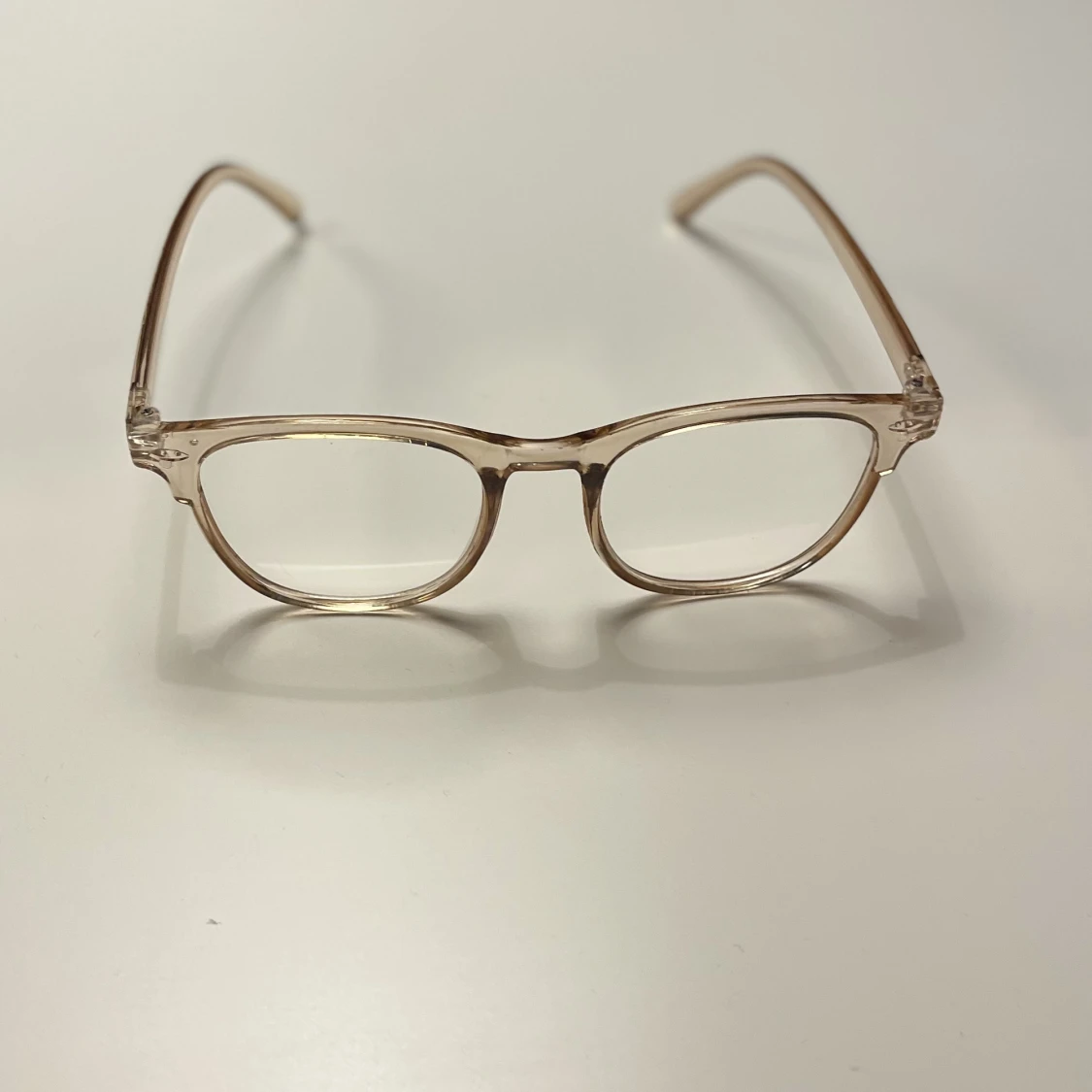 Dark beige blåljusglasögon - 91