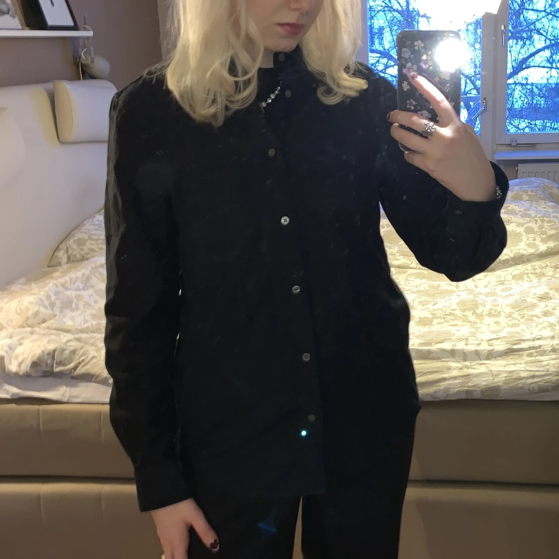 Svart bomullsskjorta - 90